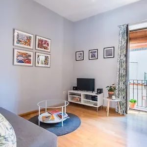 Deluxe Terrace. Alameda Apartment Seville